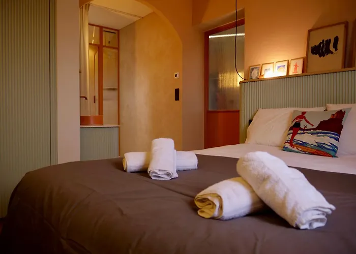 Biarritz, Halles Et Ocean *